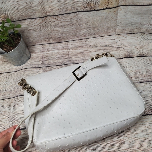 The Limited white over the shoulder purse - Picture 6 of 8
